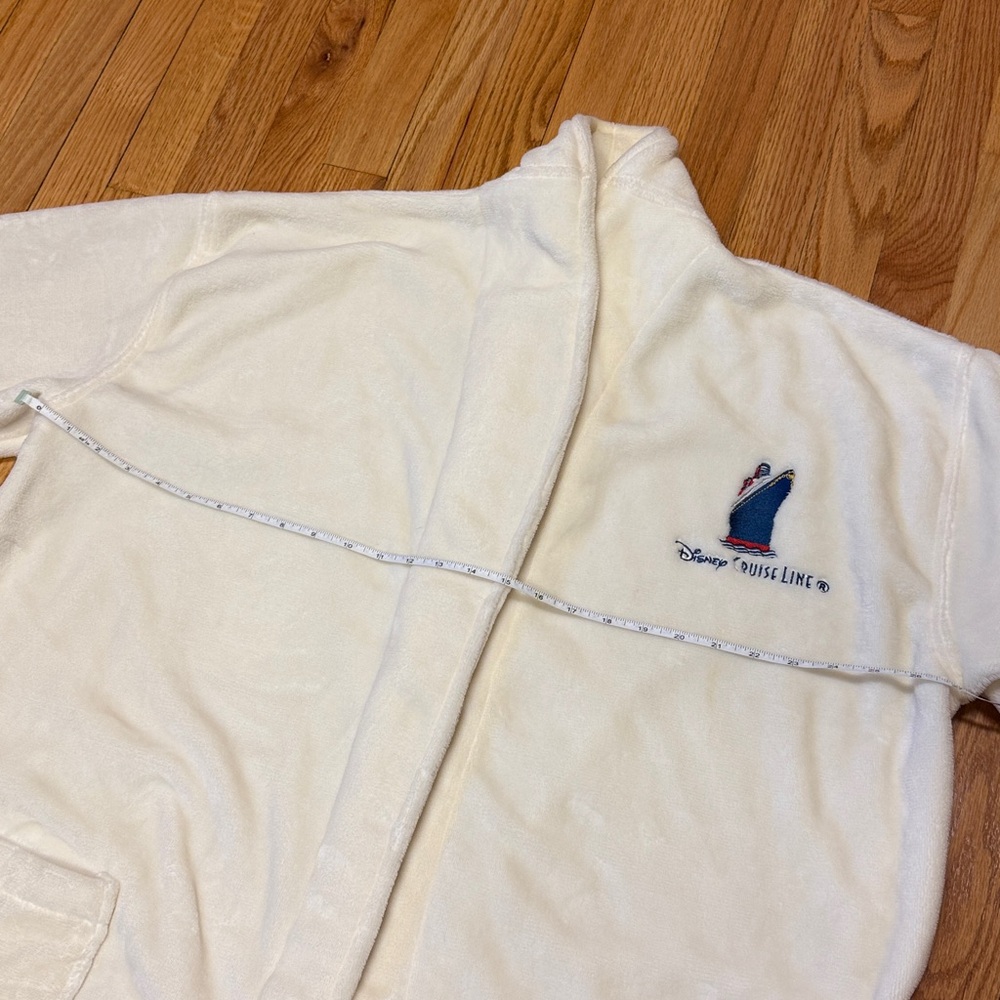 Disney Cruise Line Deluxe Plush Embroidered Spa Robe ONE SIZE - Picture 4 of 14